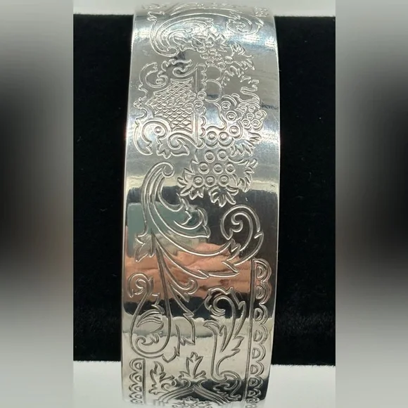 Kirk Stieff Pewter Engraved Design Cuff Bracelet - Picture 4 of 8